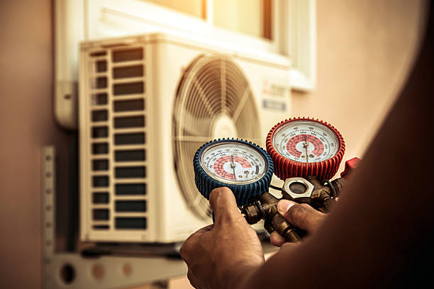 Professional Ductwork Repair technician working in Lewes, DE